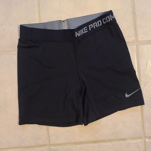 Nike Spandex Size M